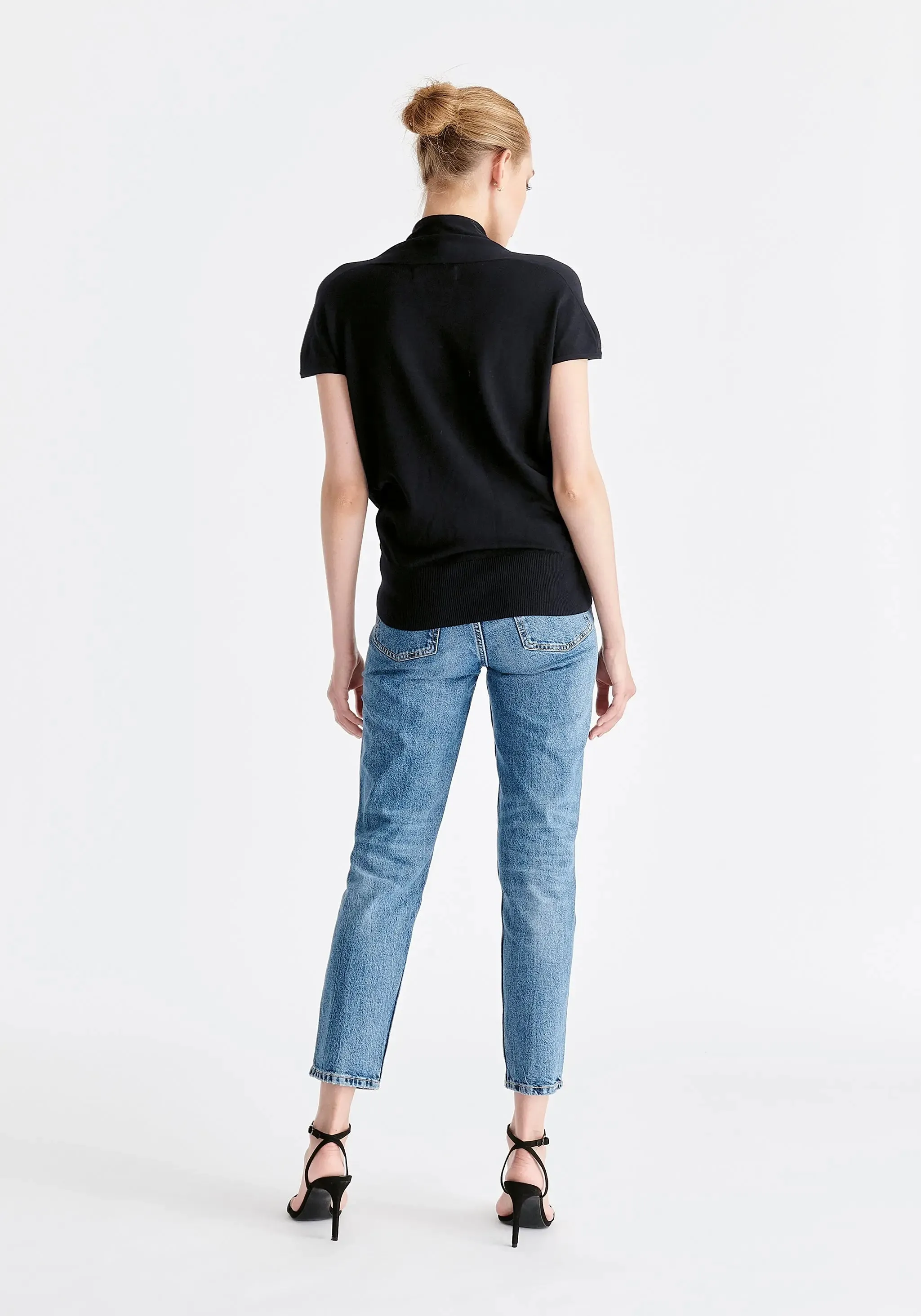 Black Cap Sleeve Wrap Top