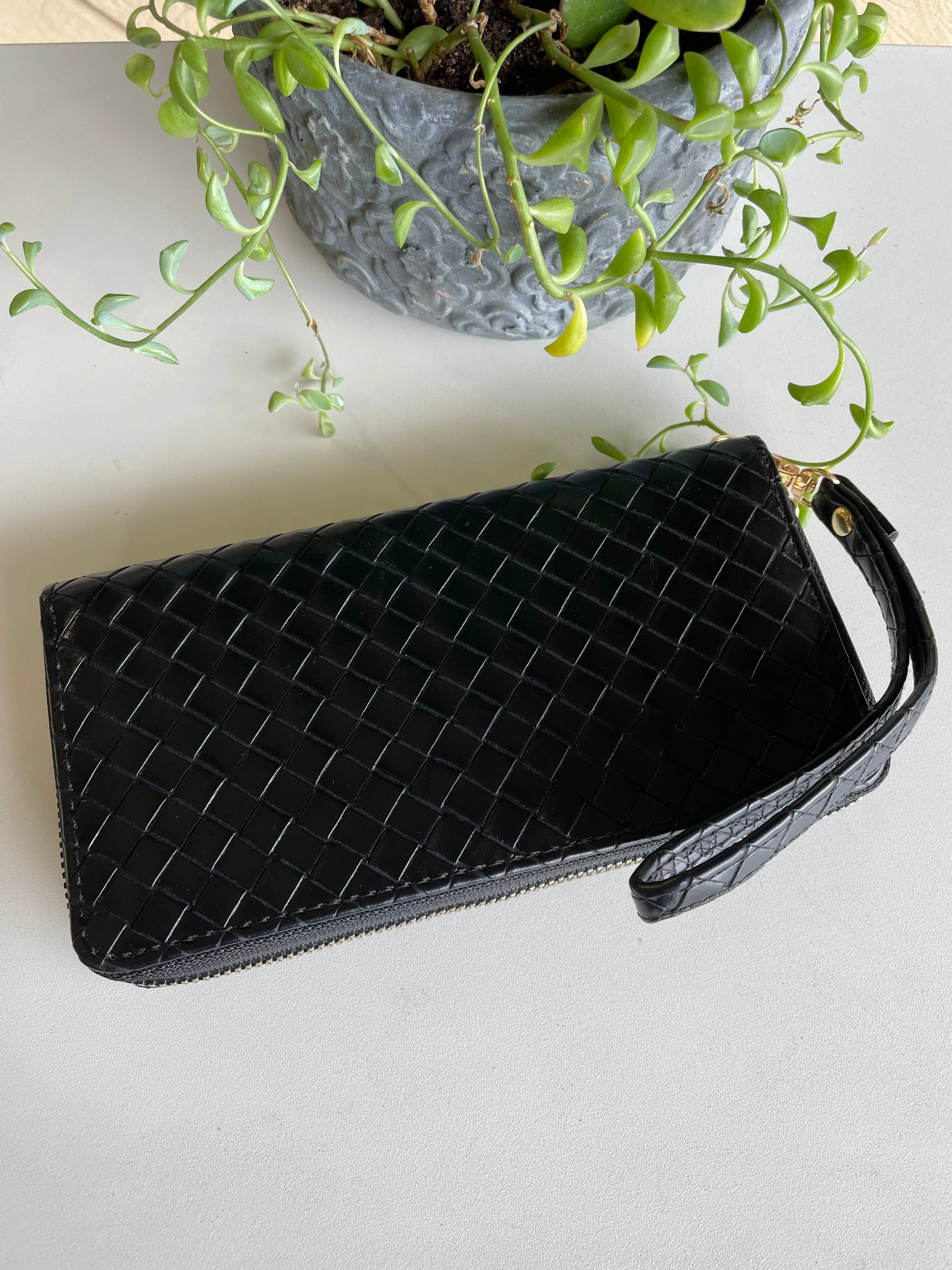 Black Weaved Wallet w/Zipper & Wristlet Strap