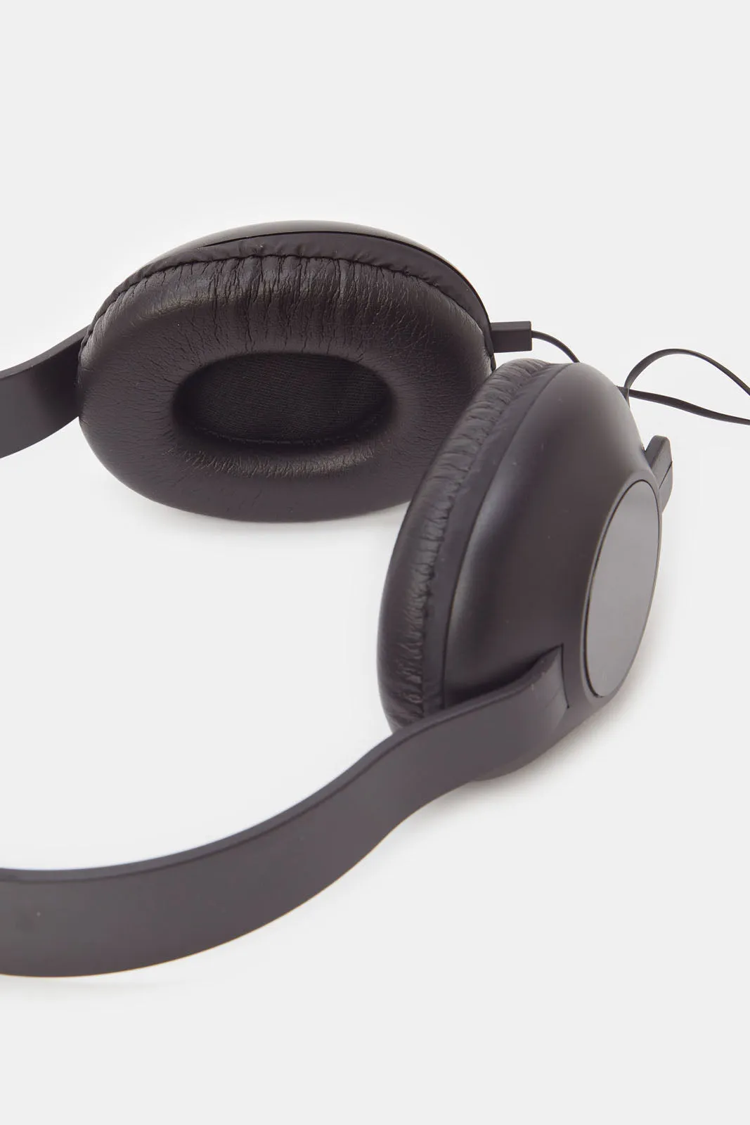 Black Wired Headphone
