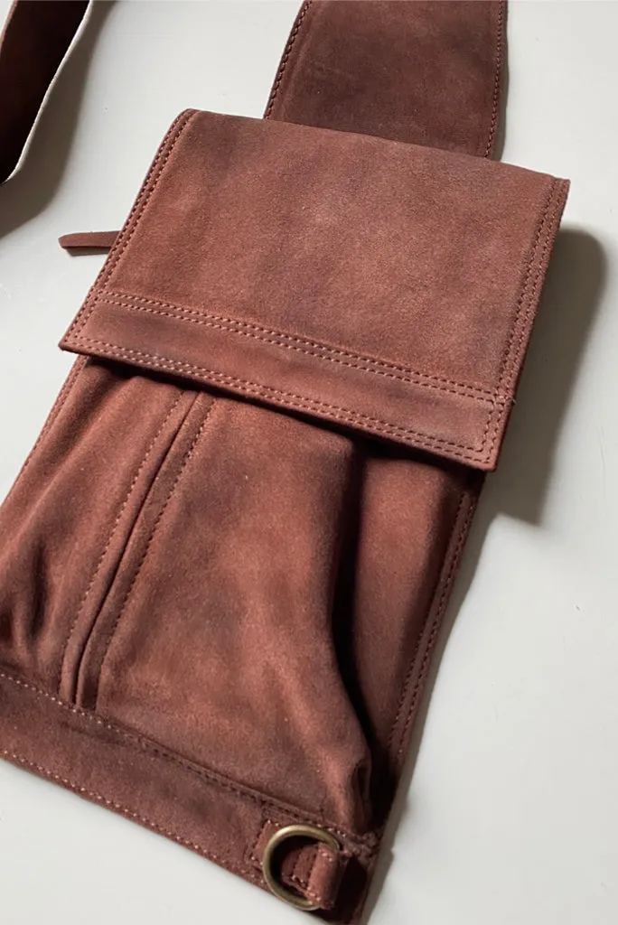 CNP BODY SLING BAG RUST
