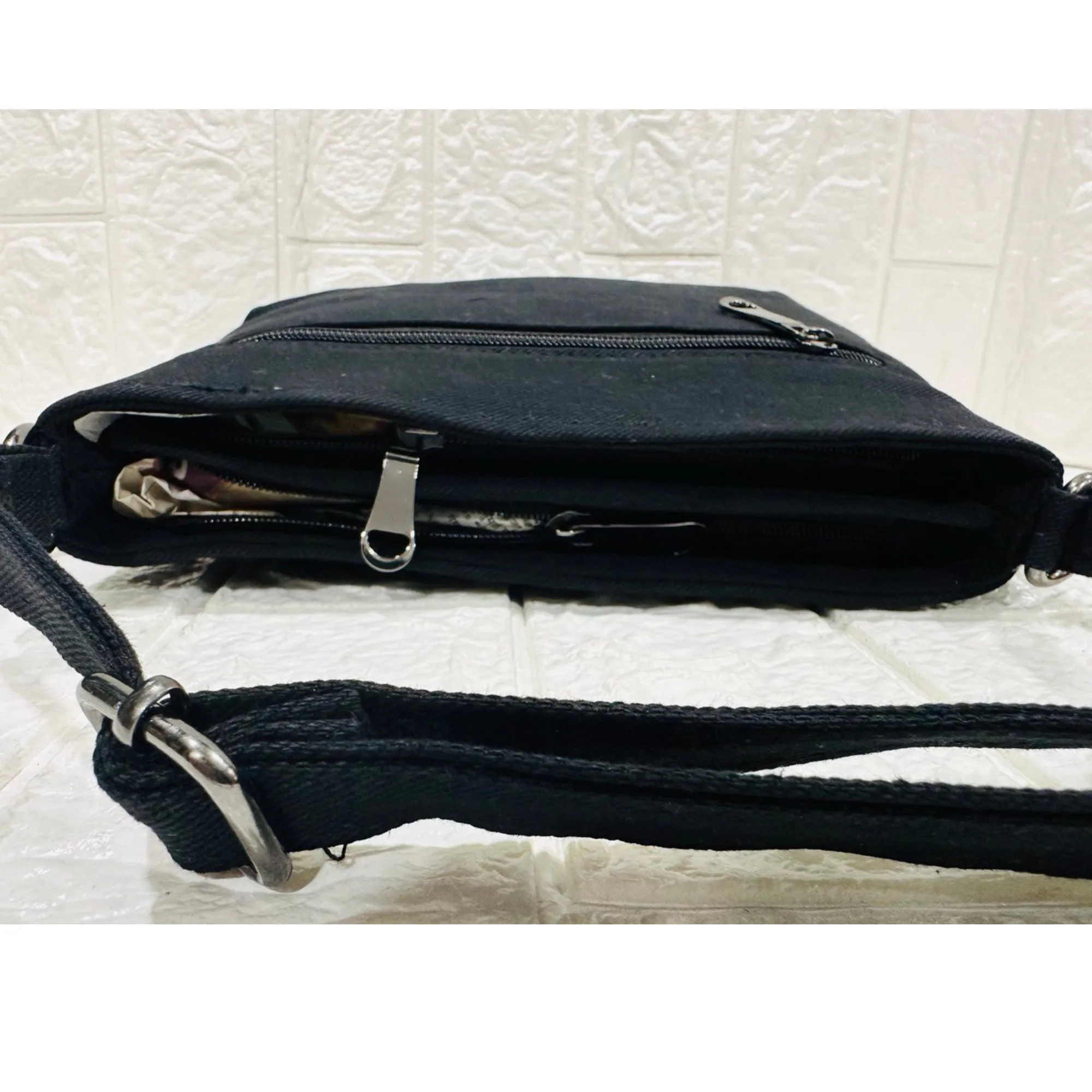 DURABLE BLACK DENIM SLING BAG - A3