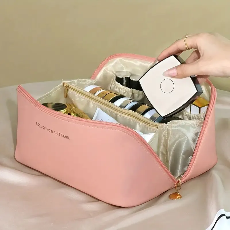 Minimalist Makeup Zipper Pouch
