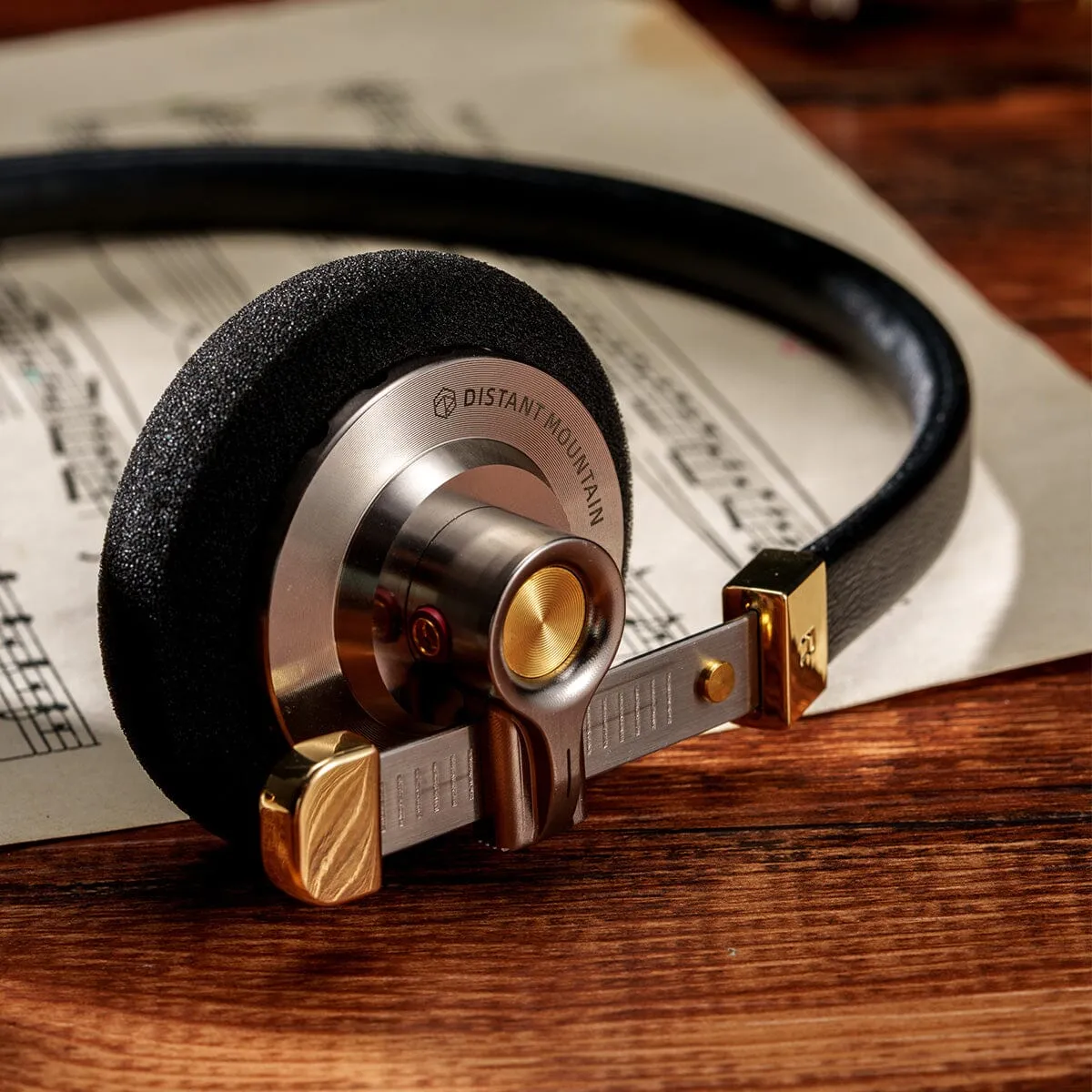 Rose Technics Distant Mountain 40mm Diaphragm Driver Headphone