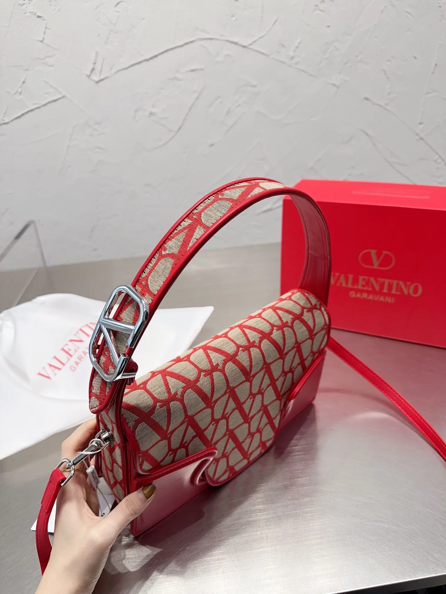 VLTN074 SMALL LA PETITE DEUXIEME SHOULDER BAG / W10xH5.5x2.4 in